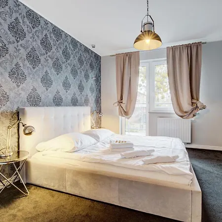 Allure Nautica شتشيتسين